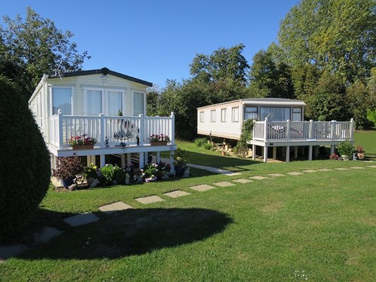 Bablock Hythe Caravan Park
